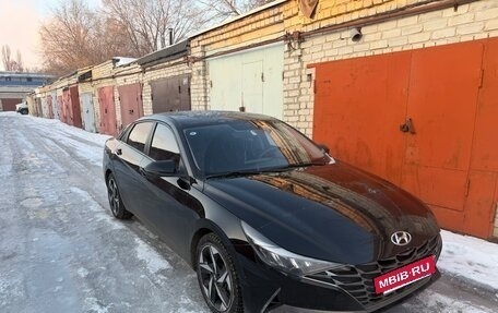Hyundai Elantra, 2023 год, 1 600 000 рублей, 3 фотография