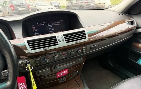 BMW 7 серия, 2004 год, 570 000 рублей, 15 фотография