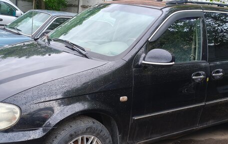 KIA Carnival III, 2005 год, 300 000 рублей, 2 фотография