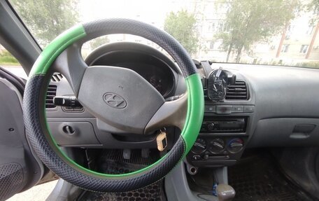 Hyundai Accent II, 2005 год, 305 000 рублей, 5 фотография