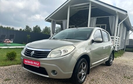 Renault Sandero I, 2013 год, 590 000 рублей, 1 фотография