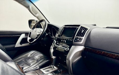 Toyota Land Cruiser 200, 2013 год, 3 250 000 рублей, 11 фотография