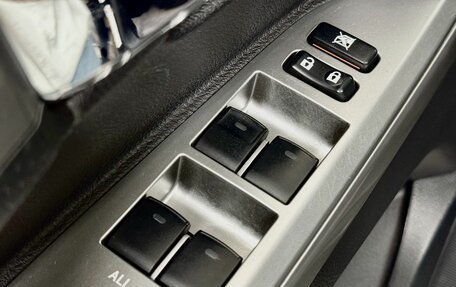 Toyota Land Cruiser 200, 2013 год, 3 250 000 рублей, 14 фотография