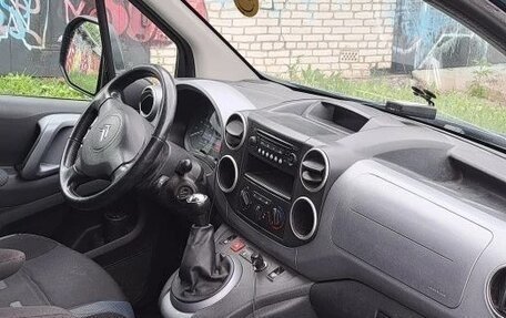 Citroen Berlingo II рестайлинг, 2010 год, 690 000 рублей, 4 фотография