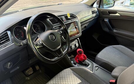 Volkswagen Tiguan II, 2017 год, 2 300 000 рублей, 9 фотография