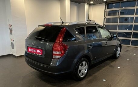 KIA cee'd I рестайлинг, 2011 год, 635 000 рублей, 3 фотография