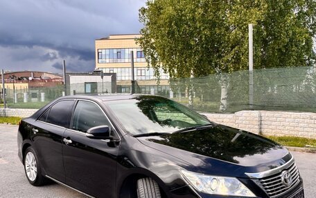Toyota Camry, 2014 год, 2 650 000 рублей, 3 фотография