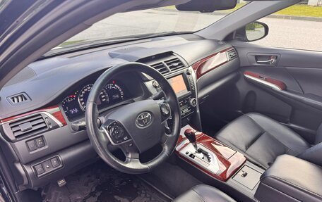 Toyota Camry, 2014 год, 2 650 000 рублей, 9 фотография