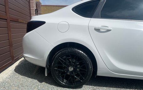 Opel Astra J, 2013 год, 800 000 рублей, 3 фотография