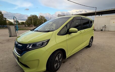 Honda Freed II, 2017 год, 1 800 000 рублей, 10 фотография