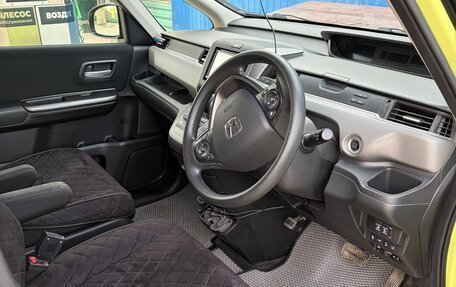 Honda Freed II, 2017 год, 1 800 000 рублей, 8 фотография
