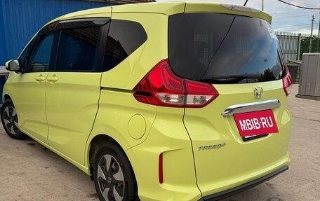 Honda Freed II, 2017 год, 1 800 000 рублей, 9 фотография