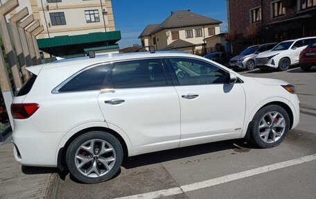 KIA Sorento III Prime рестайлинг, 2018 год, 2 100 000 рублей, 3 фотография