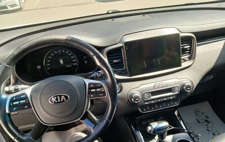 KIA Sorento III Prime рестайлинг, 2018 год, 2 100 000 рублей, 5 фотография