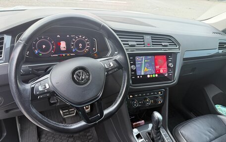 Volkswagen Tiguan II, 2020 год, 3 000 000 рублей, 9 фотография