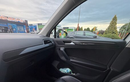 Volkswagen Tiguan II, 2020 год, 3 000 000 рублей, 12 фотография