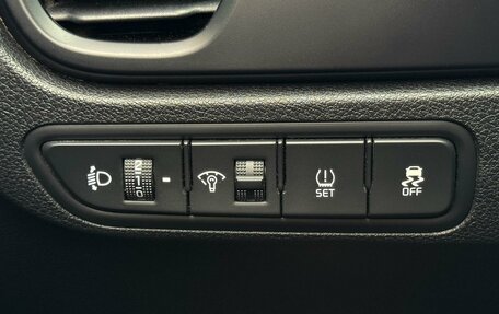 KIA Rio IV, 2021 год, 1 649 000 рублей, 13 фотография