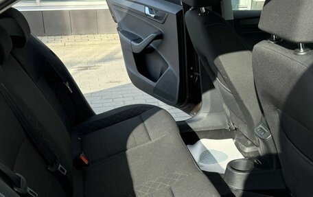 Skoda Rapid II, 2021 год, 1 610 000 рублей, 19 фотография