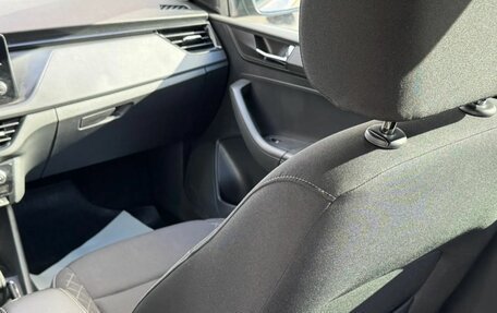 Skoda Rapid II, 2021 год, 1 610 000 рублей, 17 фотография