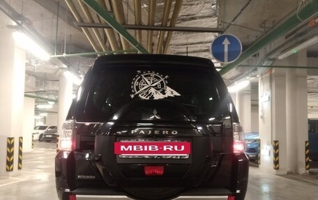 Mitsubishi Pajero IV, 2015 год, 2 490 000 рублей, 5 фотография