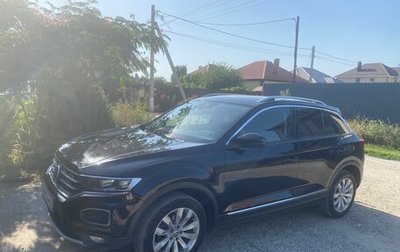 Volkswagen T-Roc I, 2019 год, 2 000 000 рублей, 1 фотография