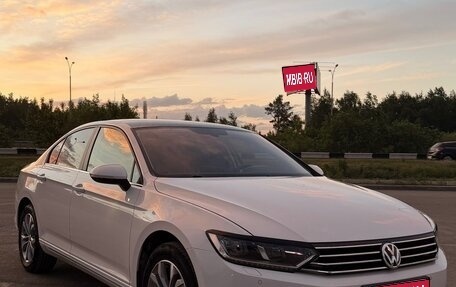 Volkswagen Passat B8 рестайлинг, 2016 год, 2 250 000 рублей, 1 фотография