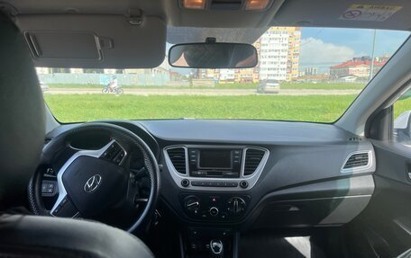 Hyundai Solaris II рестайлинг, 2021 год, 1 700 000 рублей, 11 фотография