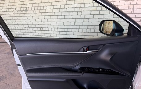 Toyota Camry, 2019 год, 3 550 000 рублей, 18 фотография