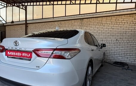 Toyota Camry, 2019 год, 3 550 000 рублей, 7 фотография