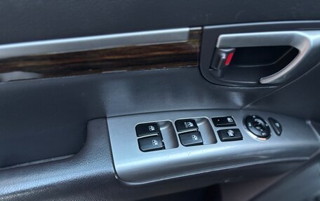 Hyundai Santa Fe III рестайлинг, 2012 год, 1 270 000 рублей, 13 фотография