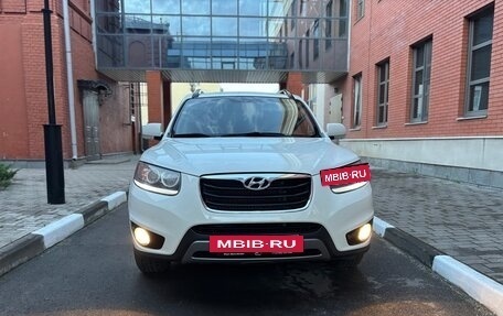 Hyundai Santa Fe III рестайлинг, 2012 год, 1 270 000 рублей, 2 фотография