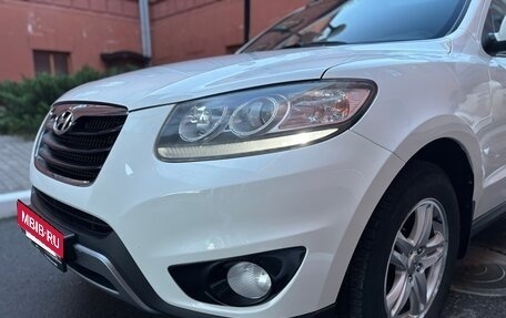 Hyundai Santa Fe III рестайлинг, 2012 год, 1 270 000 рублей, 27 фотография