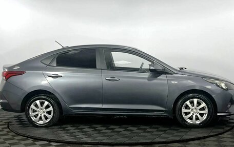 Hyundai Solaris II рестайлинг, 2021 год, 1 050 000 рублей, 5 фотография