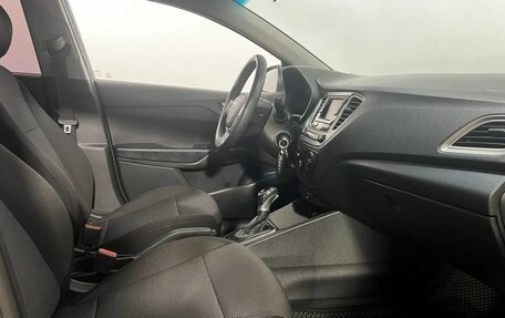 Hyundai Solaris II рестайлинг, 2021 год, 1 050 000 рублей, 13 фотография