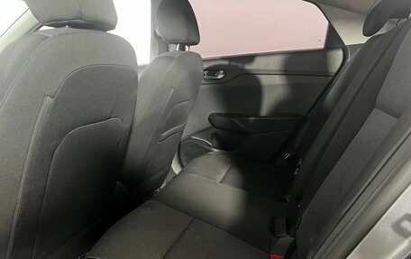 Hyundai Solaris II рестайлинг, 2021 год, 1 050 000 рублей, 11 фотография