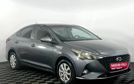 Hyundai Solaris II рестайлинг, 2021 год, 1 050 000 рублей, 4 фотография