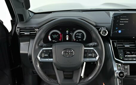 Toyota Land Cruiser, 2026 год, 14 300 000 рублей, 10 фотография