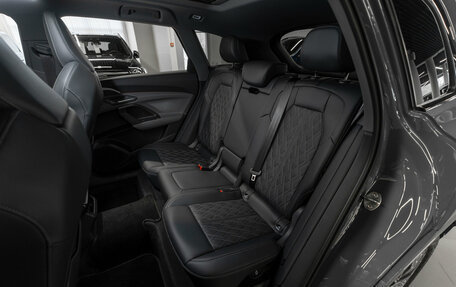 Audi Q5, 2026 год, 6 100 000 рублей, 13 фотография