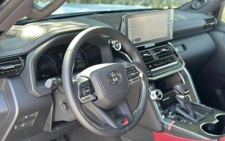 Toyota Land Cruiser, 2025 год, 14 550 000 рублей, 9 фотография