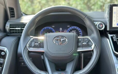 Toyota Land Cruiser, 2025 год, 14 550 000 рублей, 12 фотография