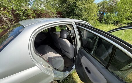 Toyota Echo, 2000 год, 240 000 рублей, 11 фотография