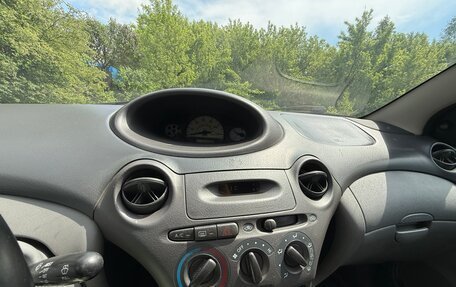 Toyota Echo, 2000 год, 240 000 рублей, 35 фотография