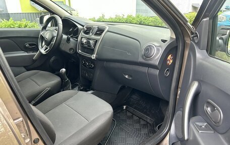 Renault Sandero II рестайлинг, 2018 год, 1 060 000 рублей, 13 фотография