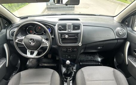 Renault Sandero II рестайлинг, 2018 год, 1 060 000 рублей, 19 фотография