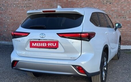 Toyota Highlander, 2026 год, 4 990 000 рублей, 3 фотография