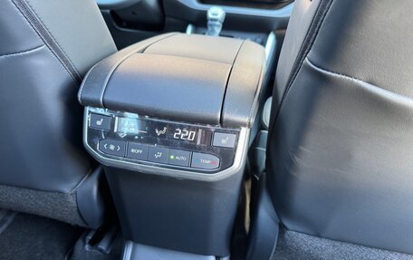 Toyota Highlander, 2026 год, 4 990 000 рублей, 21 фотография