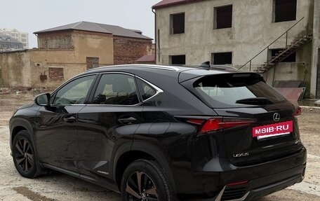 Lexus NX, 2021 год, 4 400 000 рублей, 6 фотография