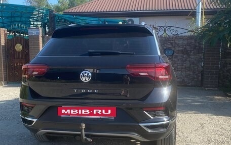 Volkswagen T-Roc I, 2019 год, 2 000 000 рублей, 4 фотография