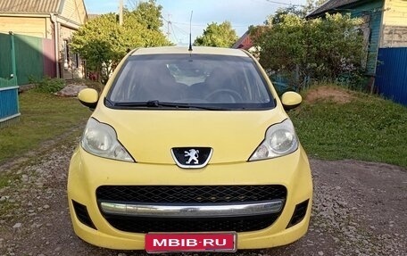Peugeot 107 I рестайлинг, 2010 год, 345 000 рублей, 1 фотография