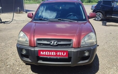 Hyundai Tucson III, 2006 год, 750 000 рублей, 4 фотография
